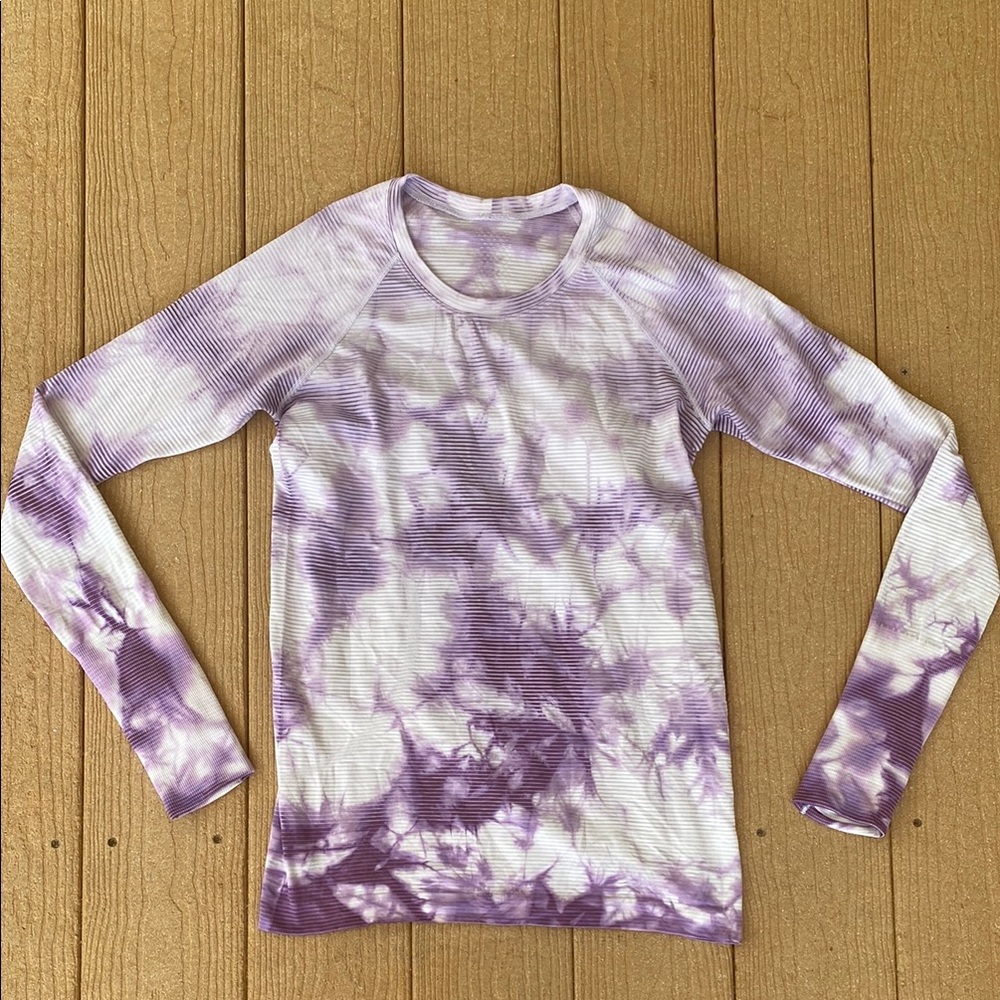 Lululemon 8 Swiftly Tech Long Sleeve Tie Dye Purple